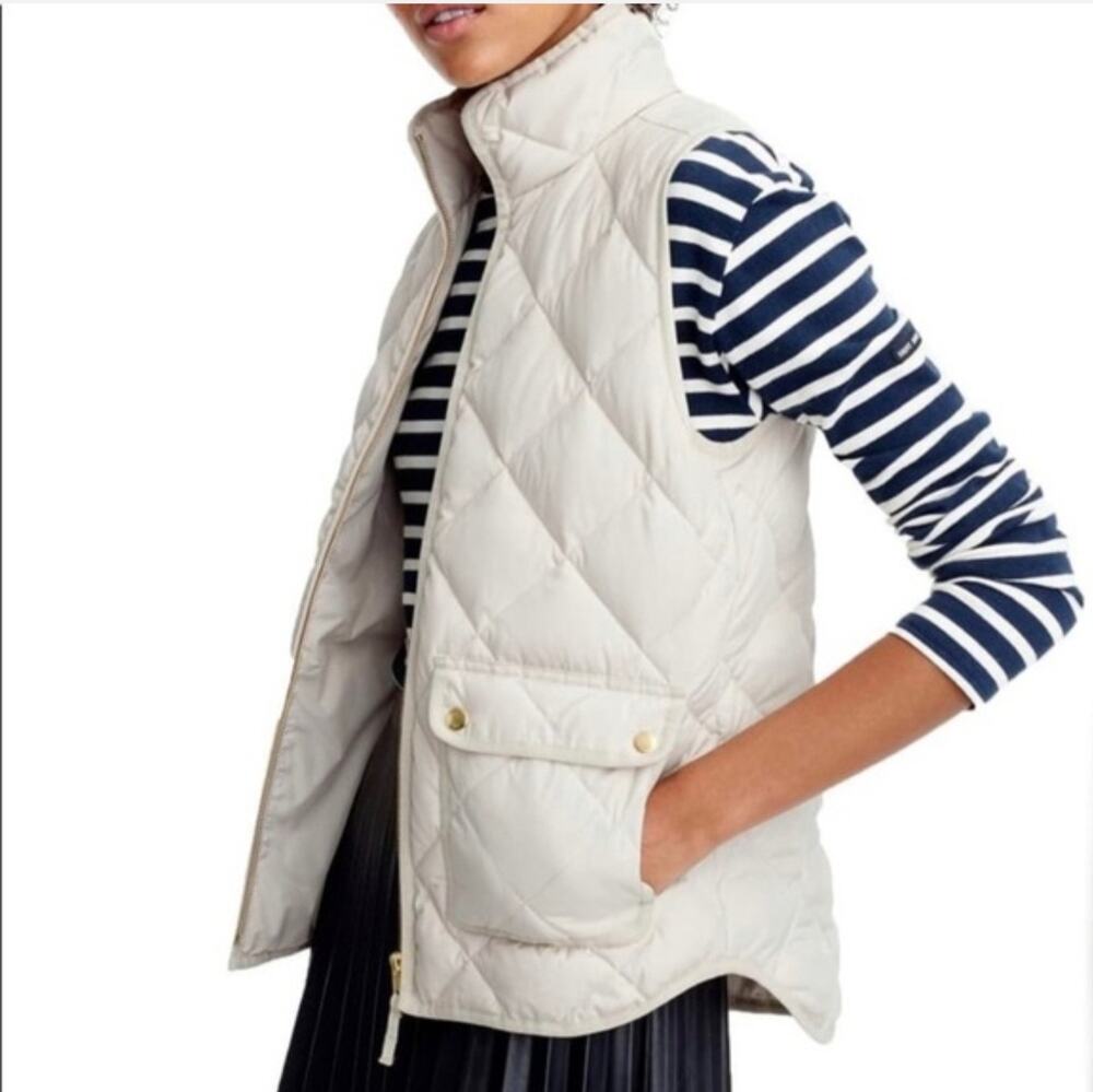 NWOT J. Crew Excursion Quilted Down Vest Bright Ivory Women's Size S
